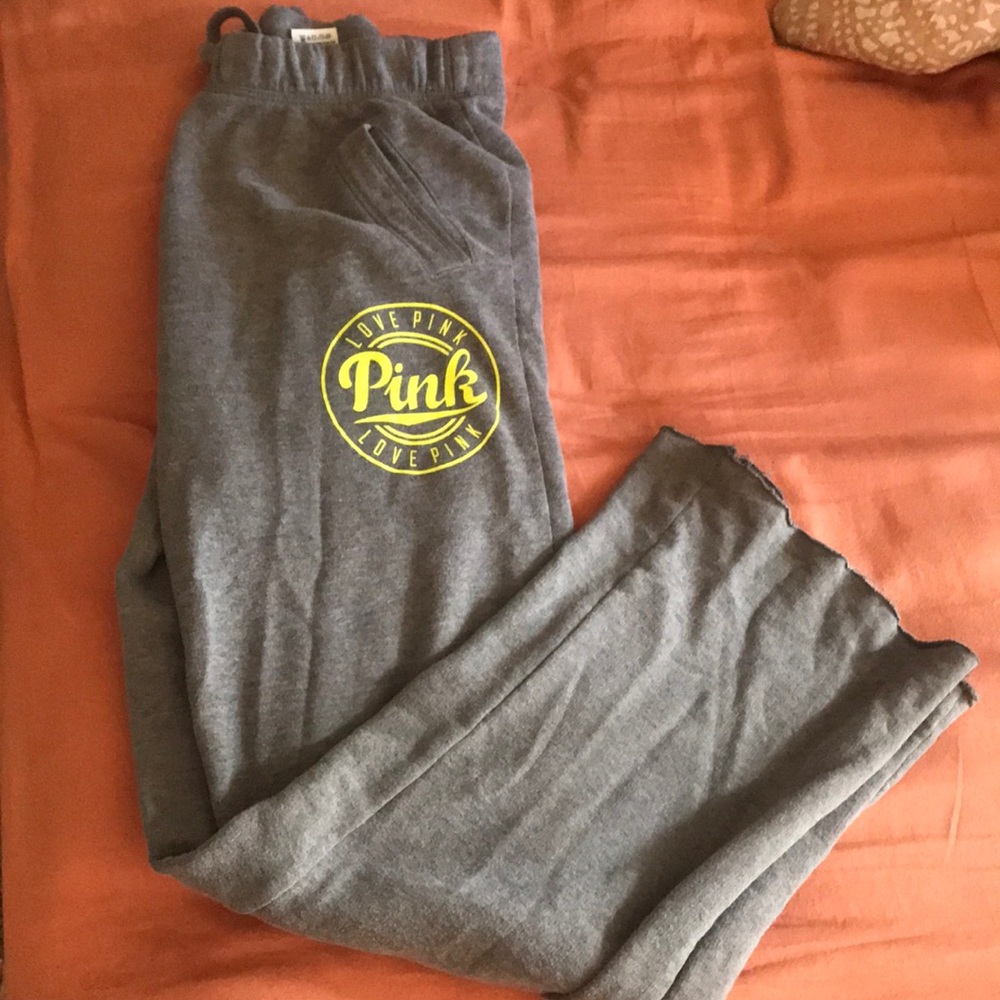 Pink boyfriend sweats